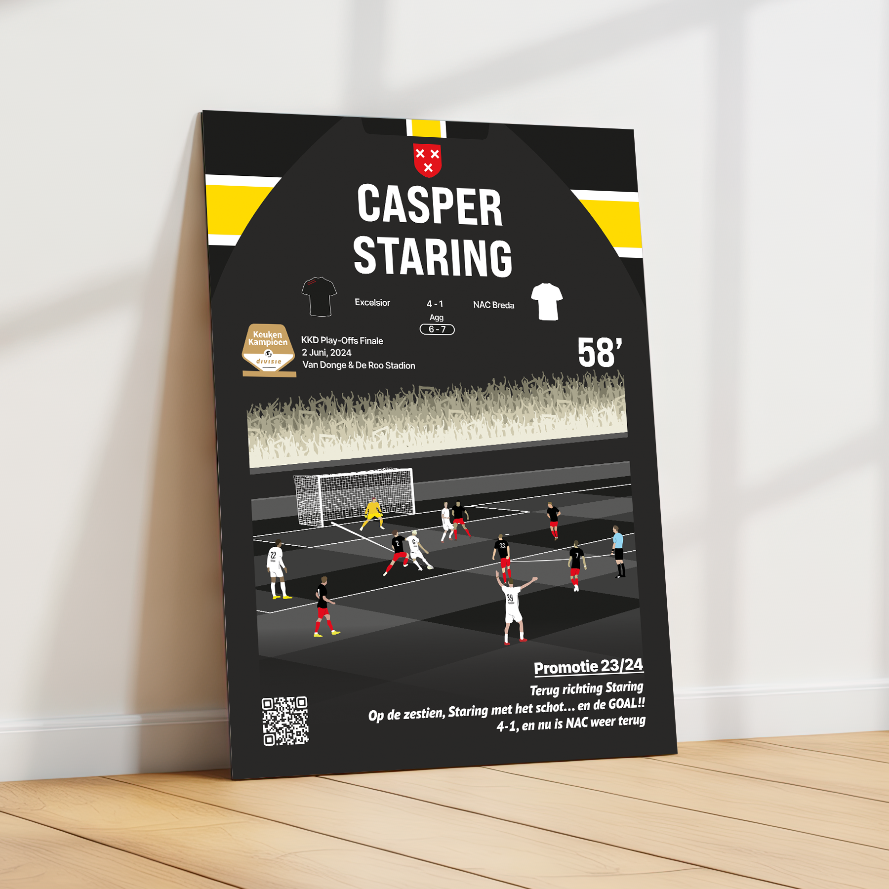 De GoalSquare Match Moment metalen poster van de promotiegoal van Casper Staring voor NAC Breda schuin geplaatst tegen een witte wand op een lichte houten vloer.